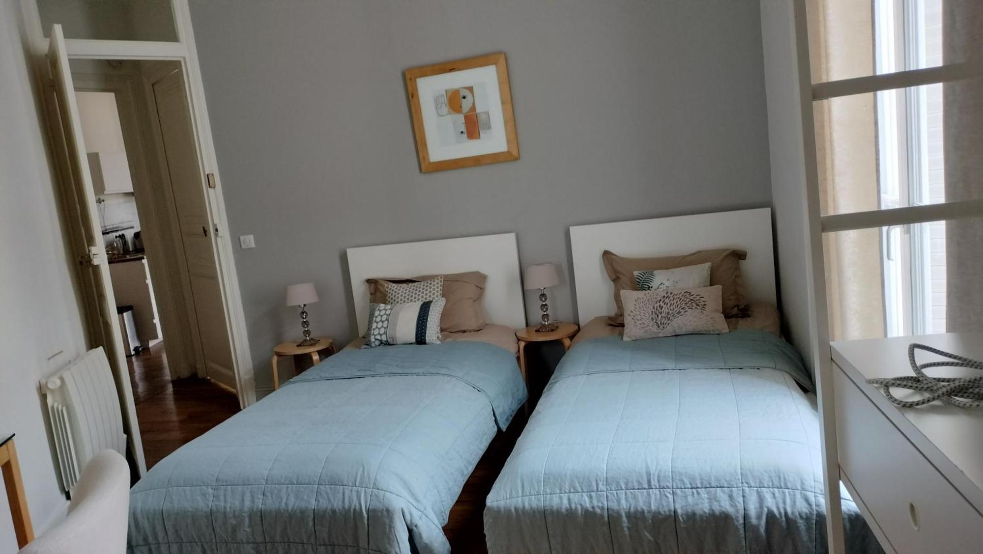 Appartement F3 Au Balcon De La Place Du Martroi Orléans Eksteriør billede